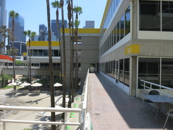 Enlarge photo 35