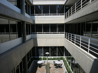 Enlarge photo 38