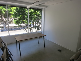 Enlarge photo 58