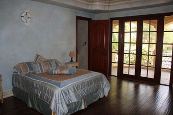 Enlarge photo 50