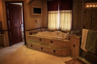 Enlarge photo 59
