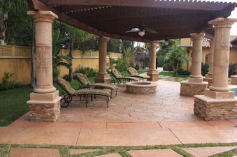 Enlarge photo 63