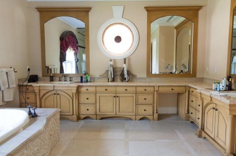 Enlarge photo 46