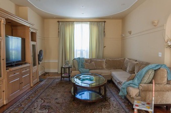 Enlarge photo 49