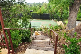 Enlarge photo 112
