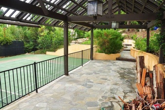 Enlarge photo 119