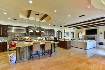 Enlarge photo 25