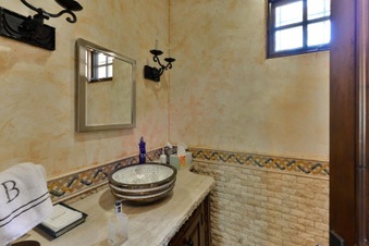 Enlarge photo 31