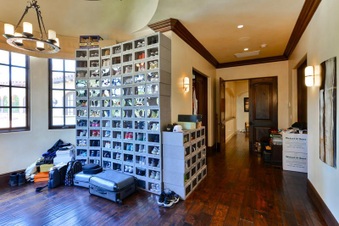 Enlarge photo 46