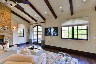 Enlarge photo 50