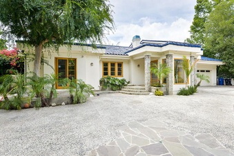 Serj House 