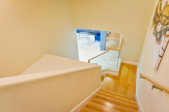Enlarge photo 93