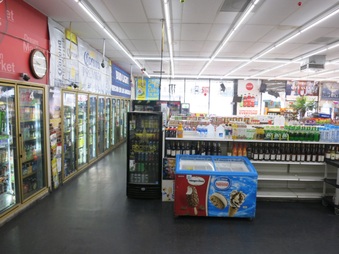 Enlarge photo 19