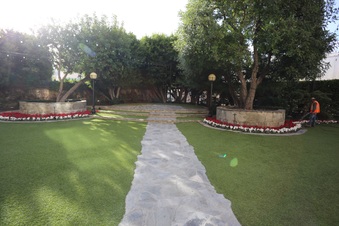 Enlarge photo 33