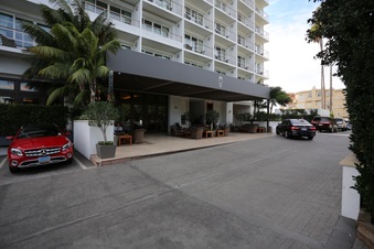 Enlarge photo 2