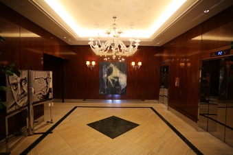 Enlarge photo 17