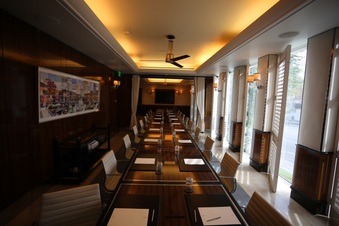 Enlarge photo 21