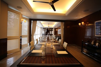 Enlarge photo 23