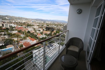 Enlarge photo 56