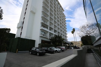 Enlarge photo 77