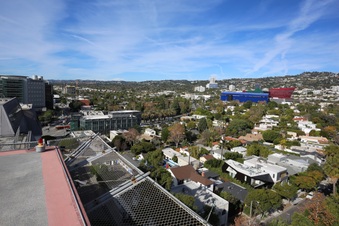 Enlarge photo 106