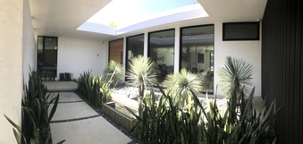 Enlarge photo 34