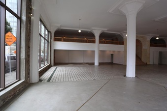 Enlarge photo 11