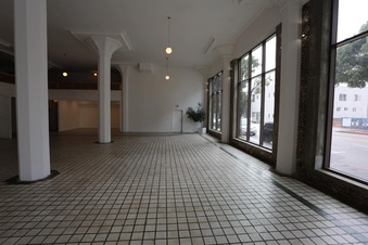 Enlarge photo 17