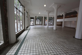 Enlarge photo 19