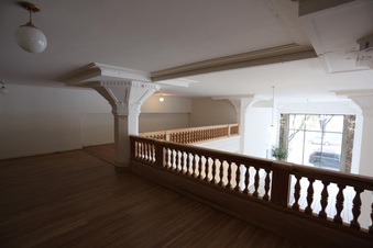 Enlarge photo 33