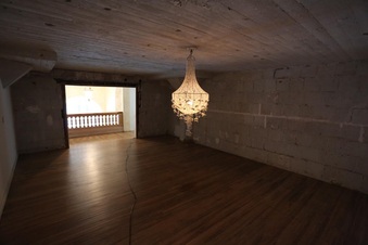 Enlarge photo 38
