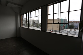Enlarge photo 137
