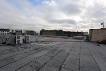 Enlarge photo 228