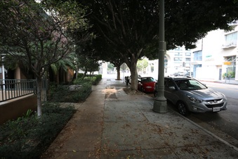 Enlarge photo 13