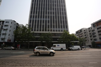Enlarge photo 19
