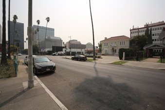 Enlarge photo 38