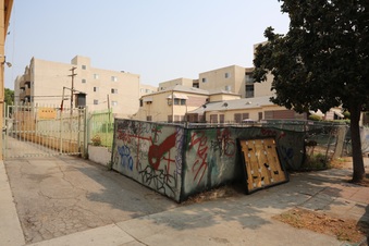 Enlarge photo 57