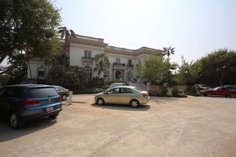 Enlarge photo 2