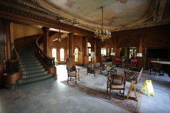 Enlarge photo 12