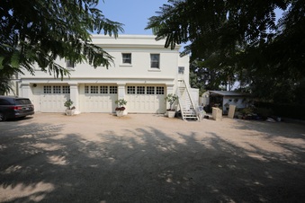 Enlarge photo 46