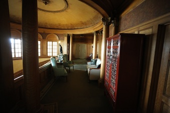 Enlarge photo 99