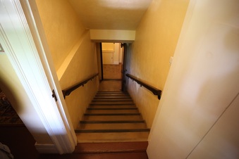 Enlarge photo 151