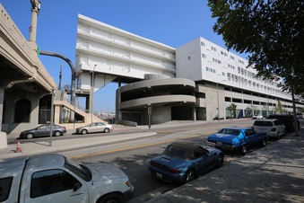 Enlarge photo 23