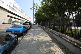 Enlarge photo 24