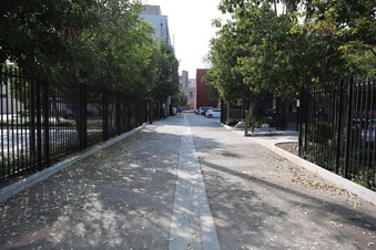 Enlarge photo 28