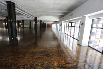 Enlarge photo 23