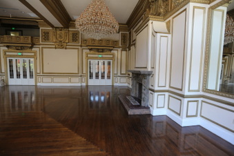 Enlarge photo 63