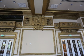 Enlarge photo 68