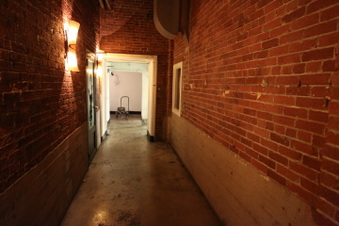 Enlarge photo 107