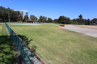 Enlarge photo 40